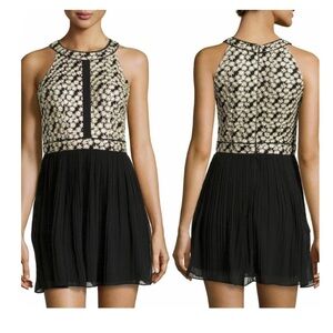 Romeo + Juliet Couture Women’s Cocktail/Party Dress Size S